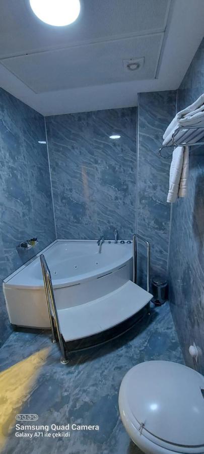 Grand Hotel فان المظهر الخارجي الصورة
